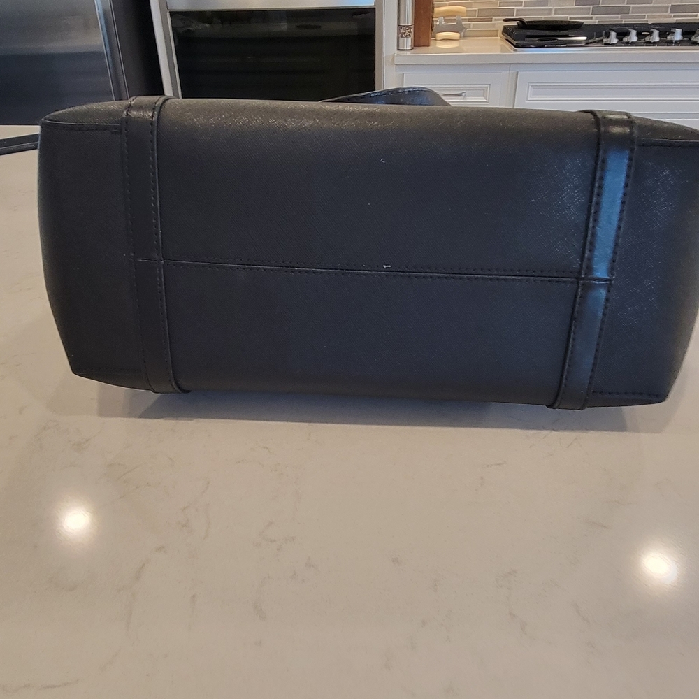 Michael Kors saffiano leather tote